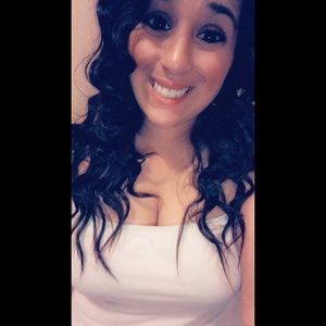 Meet your Posher, Ceara